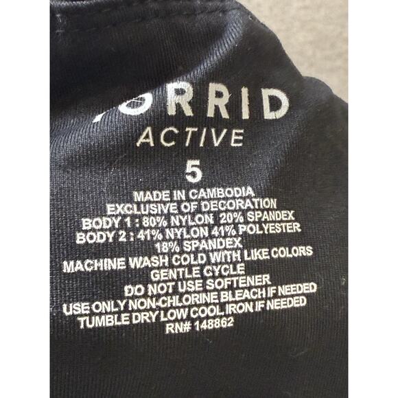 Torrid Active Sz 5 5X Capri Crop Leggings Gray Heather Black Pockets Athletic - Picture 2 of 6